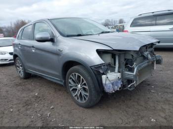  Salvage Mitsubishi Outlander