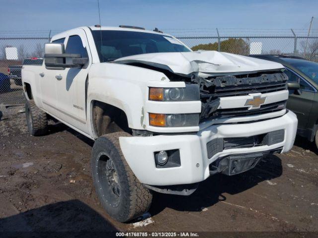  Salvage Chevrolet Silverado 2500