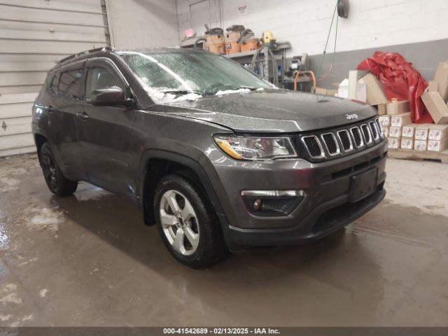  Salvage Jeep Compass