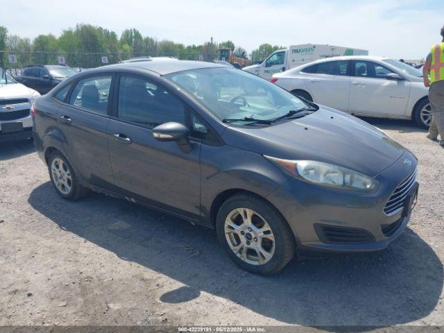 Salvage Ford Fiesta