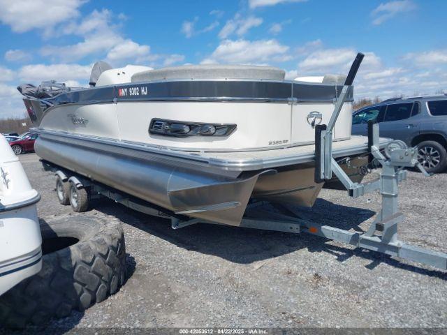  Salvage Tahoe Pontoon Other