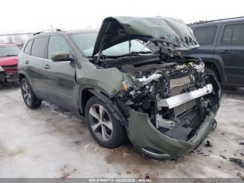  Salvage Jeep Cherokee