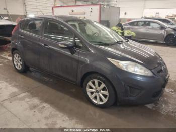  Salvage Ford Fiesta