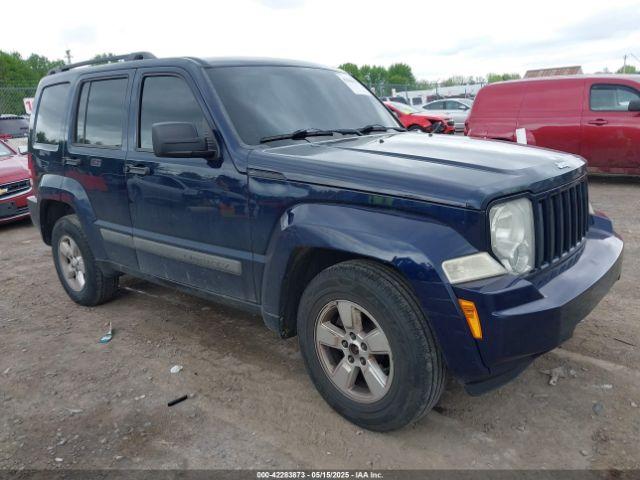  Salvage Jeep Liberty