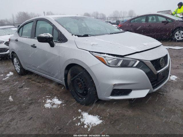  Salvage Nissan Versa