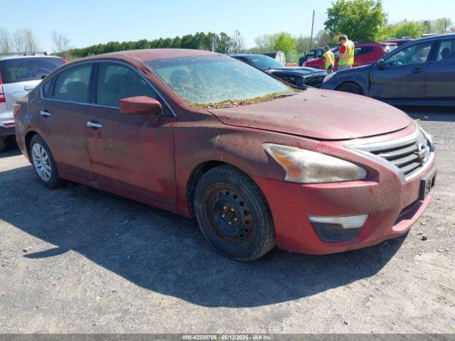  Salvage Nissan Altima