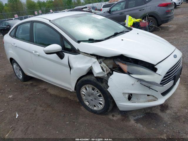  Salvage Ford Fiesta