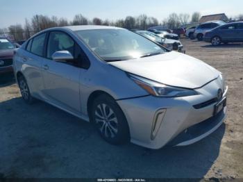  Salvage Toyota Prius