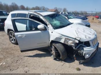  Salvage Jeep Compass
