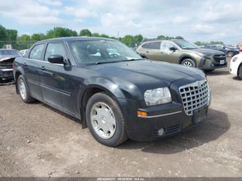  Salvage Chrysler 300