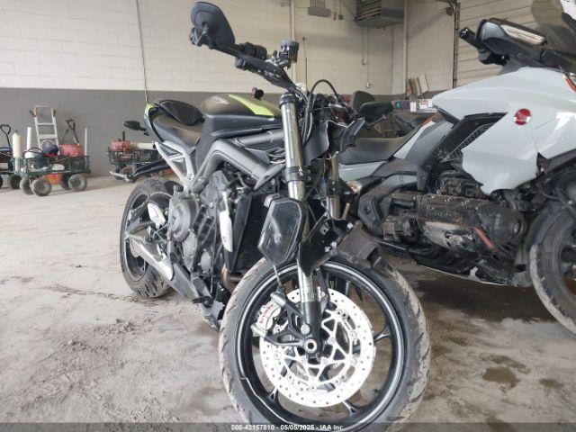  Salvage Triumph Motorcycle Street Triple