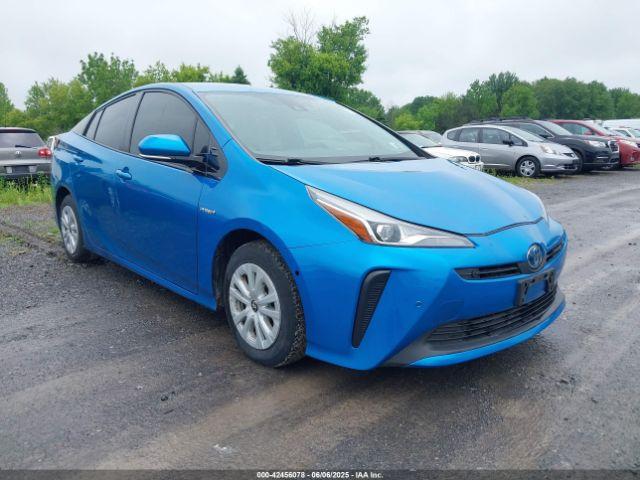  Salvage Toyota Prius