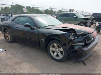  Salvage Dodge Challenger