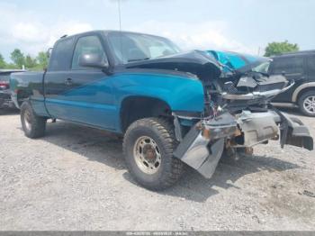  Salvage Chevrolet Silverado 2500