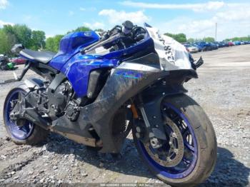  Salvage Yamaha Yzfr1