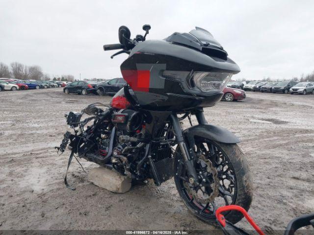  Salvage Harley-Davidson Fltrxstse