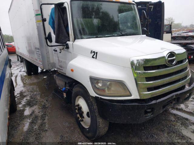  Salvage Hino 258 268