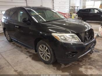  Salvage Nissan Pathfinder