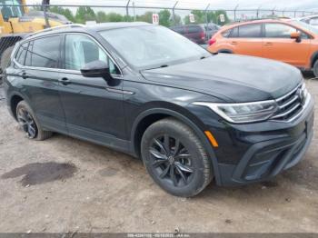  Salvage Volkswagen Tiguan