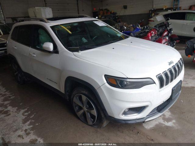  Salvage Jeep Cherokee