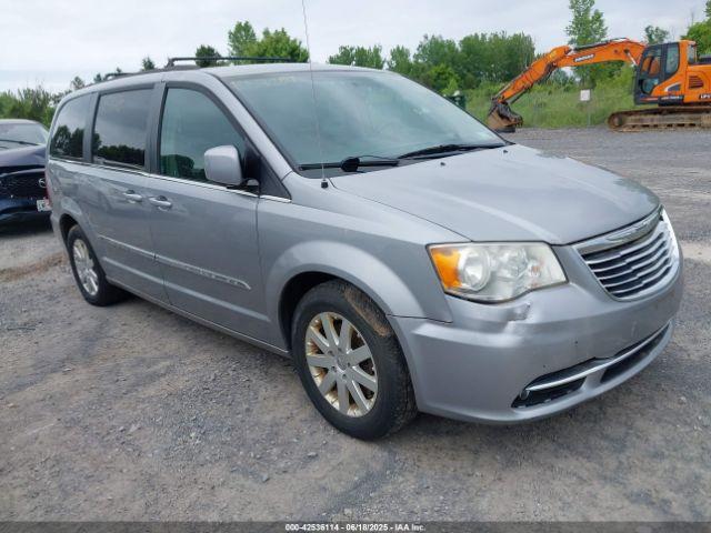  Salvage Chrysler Town & Country