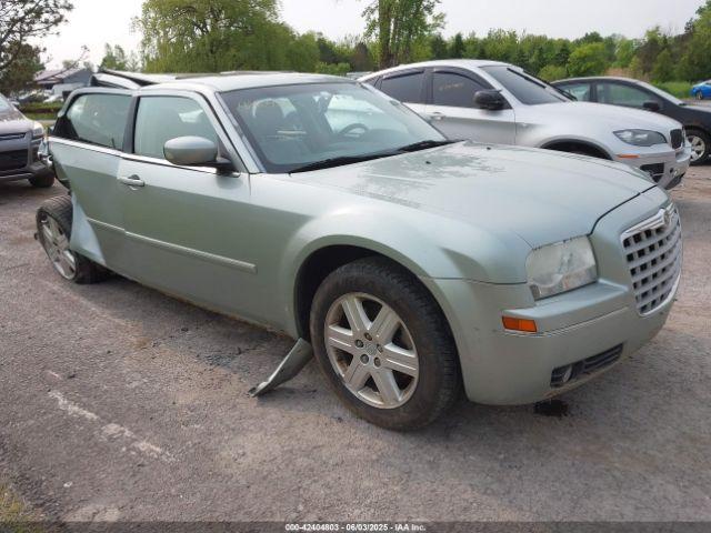  Salvage Chrysler 300