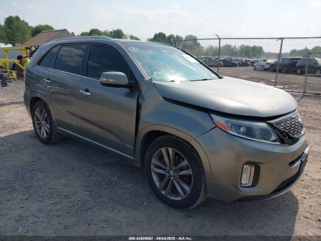  Salvage Kia Sorento