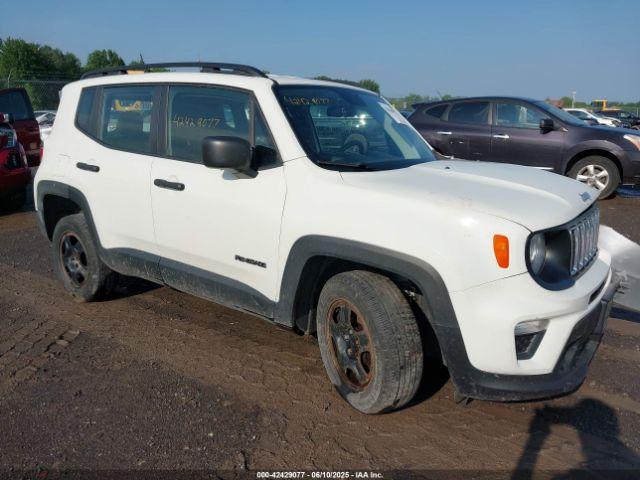  Salvage Jeep Renegade