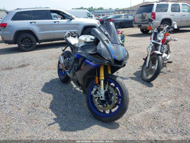  Salvage Yamaha Yzfr1m