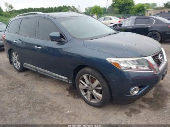  Salvage Nissan Pathfinder