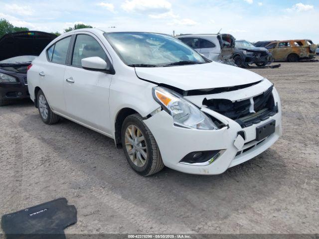  Salvage Nissan Versa