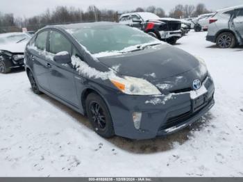  Salvage Toyota Prius