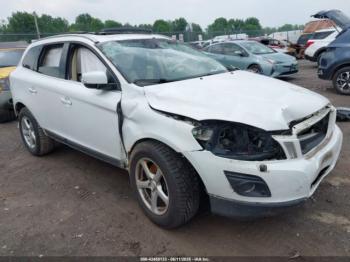  Salvage Volvo XC60