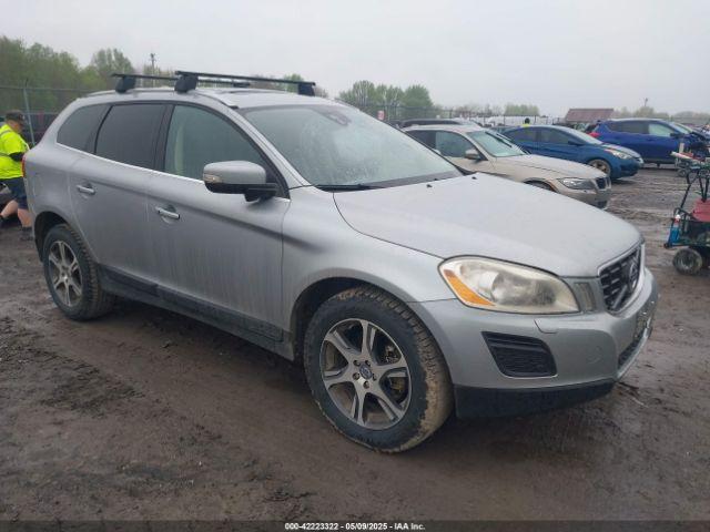  Salvage Volvo XC60