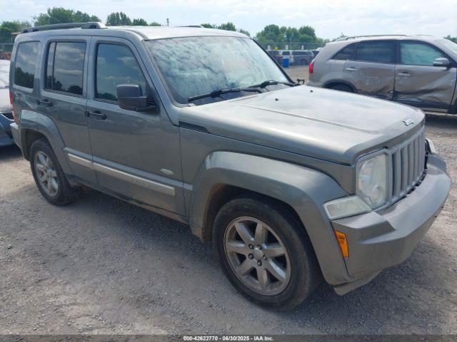 Salvage Jeep Liberty