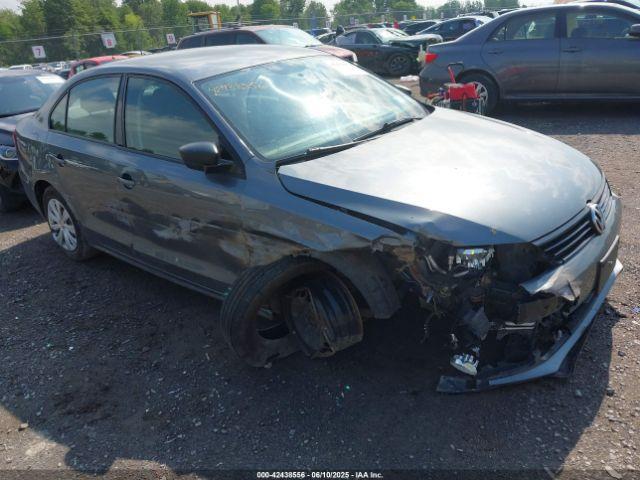  Salvage Volkswagen Jetta