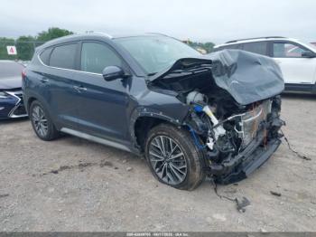  Salvage Hyundai TUCSON