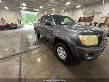  Salvage Toyota Tacoma