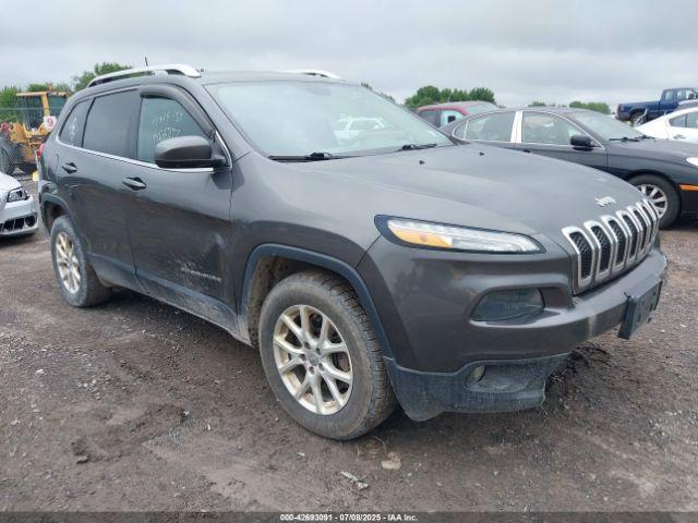  Salvage Jeep Cherokee