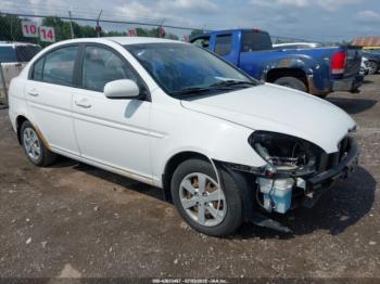  Salvage Hyundai ACCENT