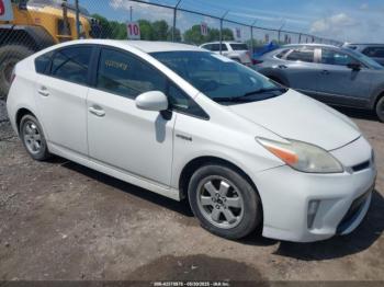  Salvage Toyota Prius