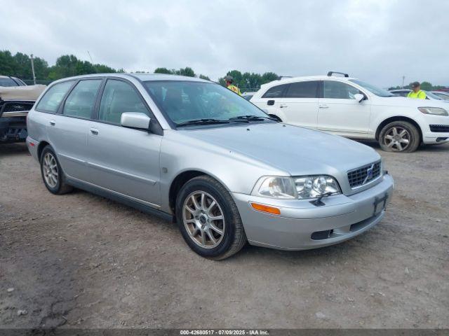  Salvage Volvo V40