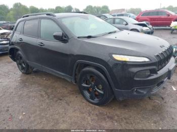  Salvage Jeep Cherokee