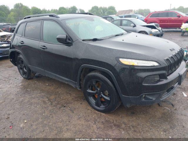  Salvage Jeep Cherokee