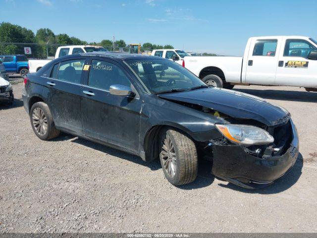  Salvage Chrysler 200