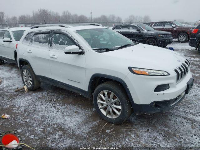  Salvage Jeep Cherokee