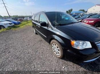  Salvage Chrysler Town & Country