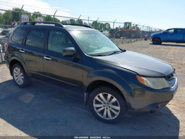  Salvage Subaru Forester