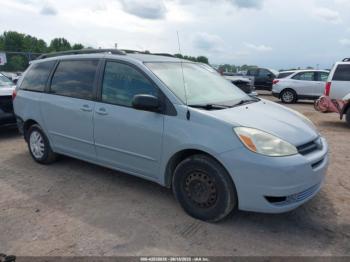  Salvage Toyota Sienna