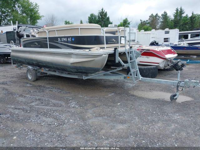  Salvage Bennington Marine 20sl
